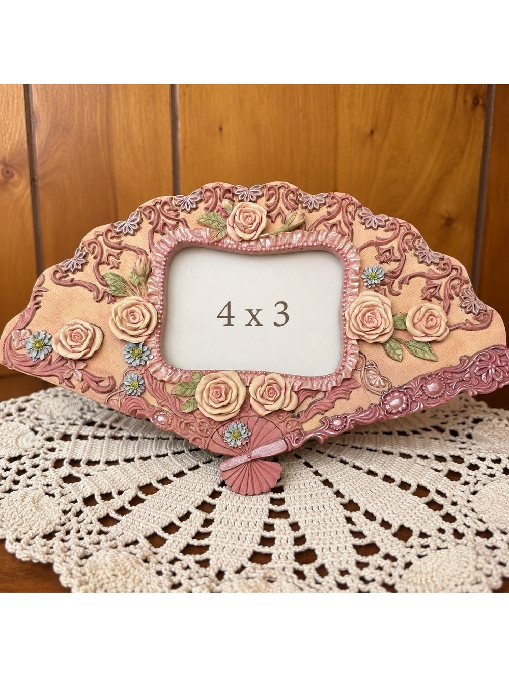 Floral Ceramic Picture Frame with Pink Roses and Fan Shape 4 x 3 Photo